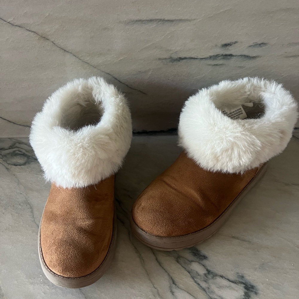 Sonoma Faux Fur Lined Boots